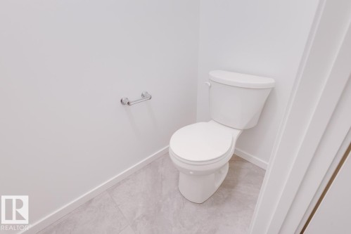 1528 206 Street, Edmonton, AB - Indoor Photo Showing Bathroom