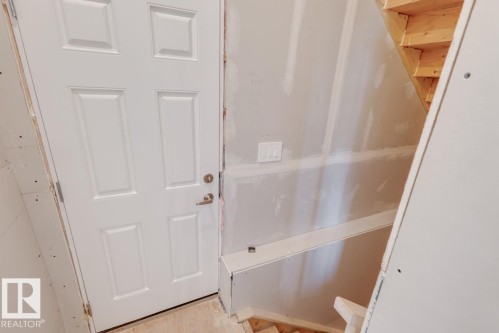 1528 206 Street, Edmonton, AB - Indoor Photo Showing Other Room