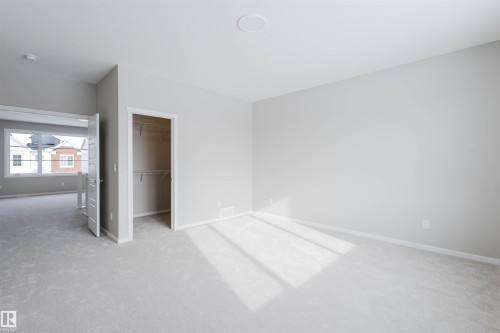 20429 16A Avenue, Edmonton, AB - Indoor Photo Showing Bathroom