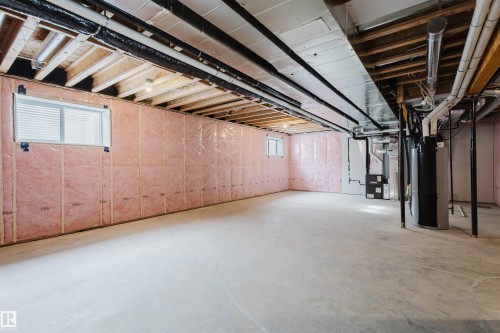 20429 16A Avenue, Edmonton, AB - Indoor Photo Showing Bathroom