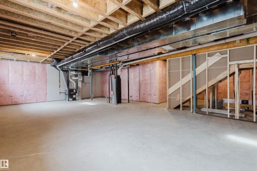 20429 16A Avenue, Edmonton, AB - Indoor Photo Showing Bathroom
