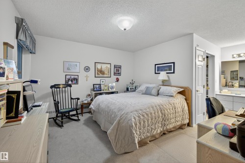 103 10935 21 Avenue, Edmonton, AB - Indoor Photo Showing Bedroom