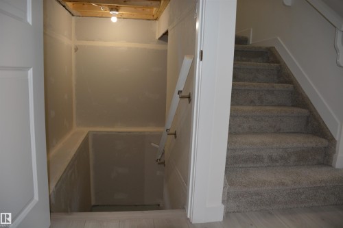 72 2710 66 Street, Edmonton, AB - Indoor