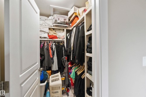 11438 97 Street, Edmonton, AB - Indoor With Storage