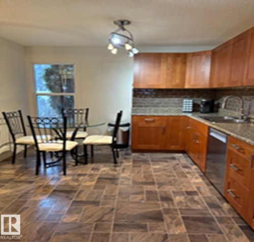 104 Greenfield Estates, St. Albert, AB - Indoor