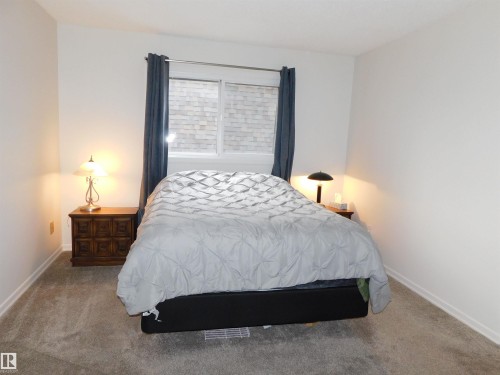 104 Greenfield Estates, St. Albert, AB - Indoor Photo Showing Bedroom