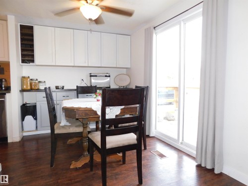 54118 Range Road 75, Rural Yellowhead, AB - Indoor Photo Showing Dining Room