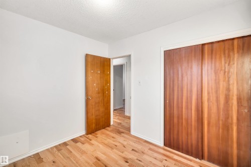 11231 41 Avenue Nw, Edmonton, AB - Indoor Photo Showing Other Room