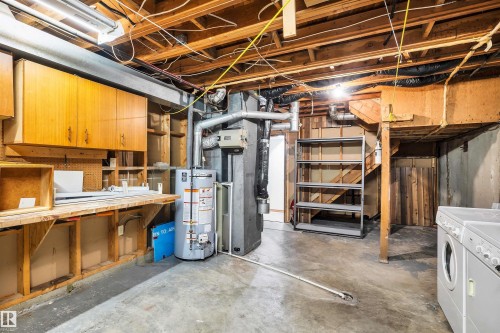 11231 41 Avenue Nw, Edmonton, AB - Indoor Photo Showing Basement