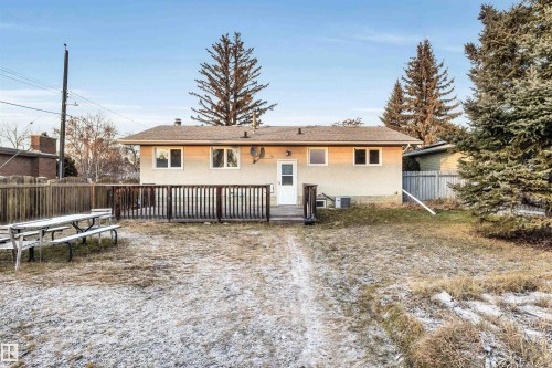 11231 41 Avenue Nw, Edmonton, AB - Outdoor