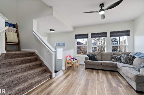 341 Southfork Drive, Leduc, AB - Indoor