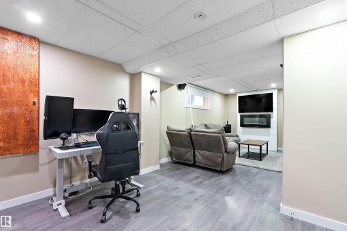 341 Southfork Drive, Leduc, AB - Indoor