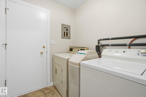 4902 63 Street, Rural Lac Ste. Anne County, AB - Indoor Photo Showing Laundry Room