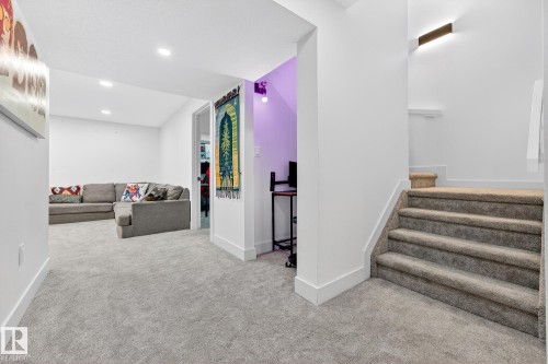 1803 Dumont Crescent, Edmonton, AB - Indoor Photo Showing Other Room