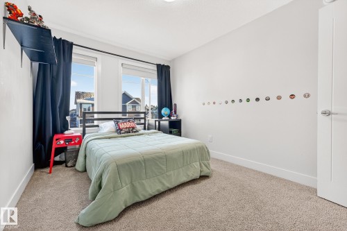 1803 Dumont Crescent, Edmonton, AB - Indoor Photo Showing Bedroom