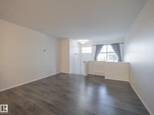127 2051 Towne Centre Boulevard, Edmonton, AB - Indoor Photo Showing Other Room