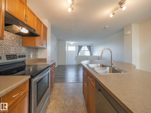 127 2051 Towne Centre Boulevard, Edmonton, AB - Indoor Photo Showing Kitchen With Double Sink