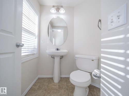 127 2051 Towne Centre Boulevard, Edmonton, AB - Indoor Photo Showing Bathroom