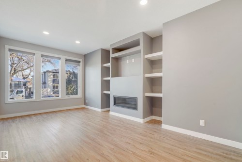 8540 89 Street, Edmonton, AB - Indoor Photo Showing Other Room