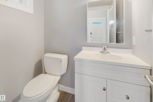 8540 89 Street, Edmonton, AB - Indoor Photo Showing Bathroom