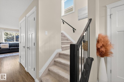 64 Hamilton Court, Spruce Grove, AB - Indoor Photo Showing Other Room