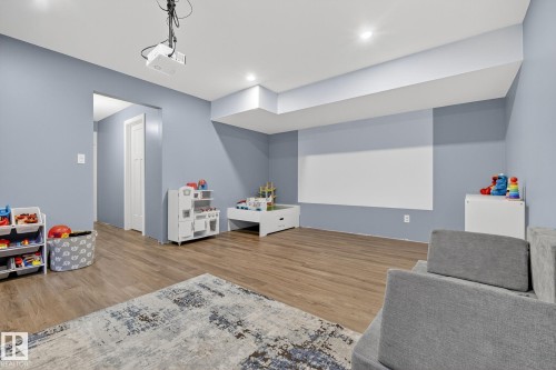 64 Hamilton Court, Spruce Grove, AB - Indoor