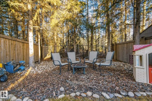 64 Hamilton Court, Spruce Grove, AB - Outdoor