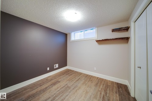 4373 Crabapple Crescent, Edmonton, AB - Indoor Photo Showing Other Room