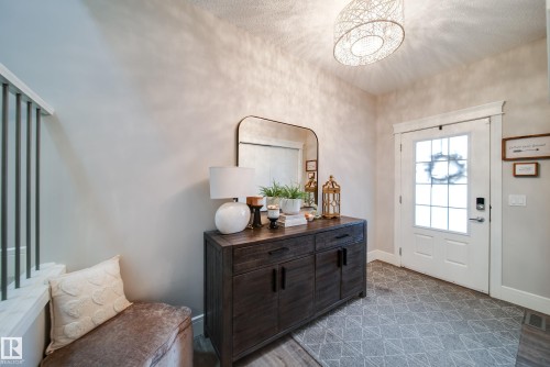 4373 Crabapple Crescent, Edmonton, AB - Indoor