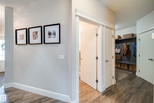 4373 Crabapple Crescent, Edmonton, AB - Indoor Photo Showing Other Room