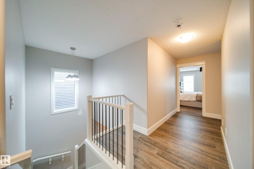 4373 Crabapple Crescent, Edmonton, AB - Indoor Photo Showing Other Room