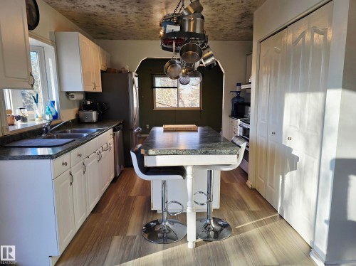 68 27507 Twp Road 544, Rural Sturgeon County, AB - Indoor