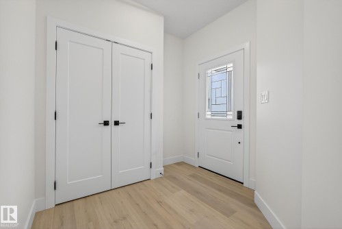 3306 Chickadee Drive, Edmonton, AB - Indoor Photo Showing Other Room