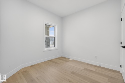 3306 Chickadee Drive, Edmonton, AB - Indoor Photo Showing Other Room