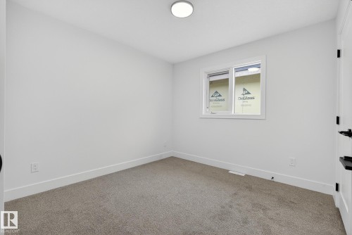 3306 Chickadee Drive, Edmonton, AB - Indoor Photo Showing Other Room