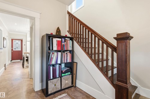 11636 92 Street, Edmonton, AB - Indoor Photo Showing Other Room