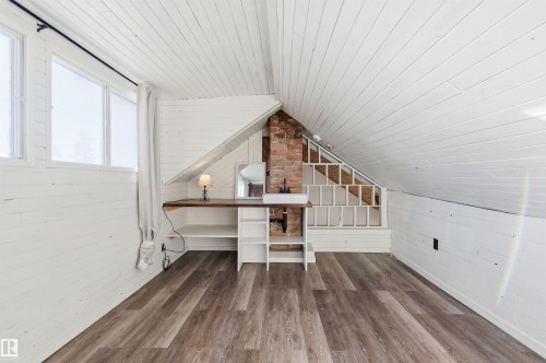 11636 92 Street, Edmonton, AB - Indoor Photo Showing Other Room