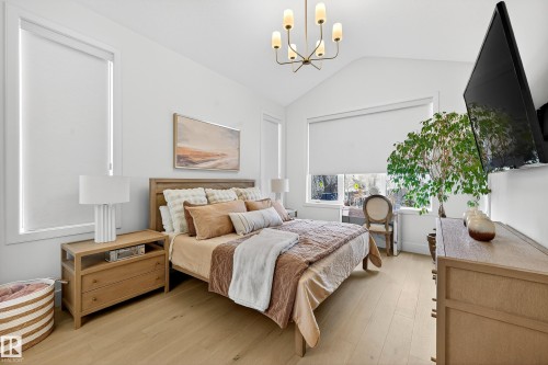 14 Jane Point(E), St. Albert, AB - Indoor Photo Showing Bedroom