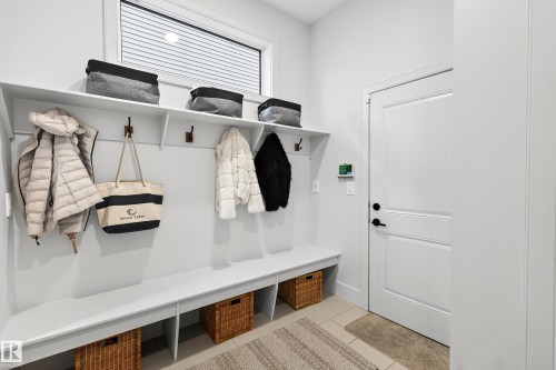 14 Jane Point(E), St. Albert, AB - Indoor Photo Showing Other Room