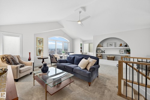14 Jane Point(E), St. Albert, AB - Indoor Photo Showing Living Room