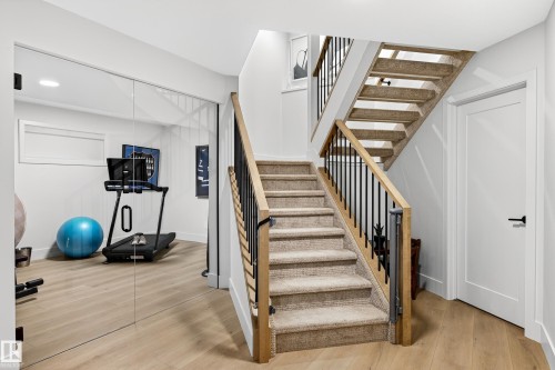 14 Jane Point(E), St. Albert, AB - Indoor Photo Showing Other Room