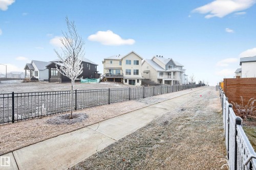 14 Jane Point(E), St. Albert, AB - Outdoor