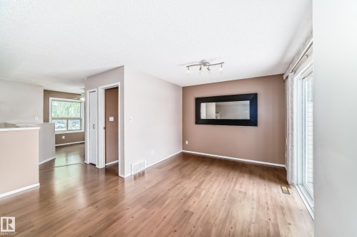 1865 Mill Woods Road E, Edmonton, AB - Indoor