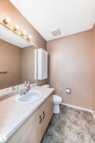 1865 Mill Woods Road E, Edmonton, AB - Indoor Photo Showing Bathroom