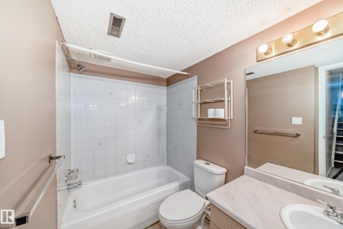 1865 Mill Woods Road E, Edmonton, AB - Indoor Photo Showing Bathroom