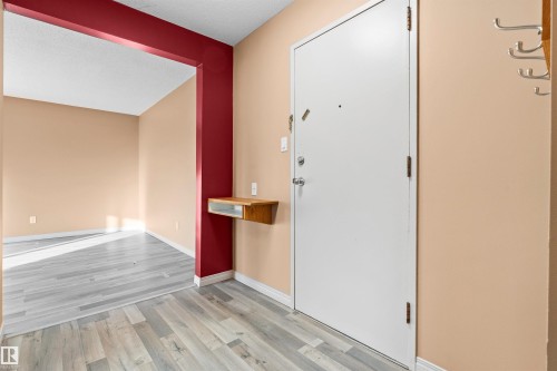 306 11415 41 Avenue, Edmonton, AB - Indoor Photo Showing Other Room