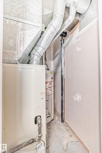 7539 76 Avenue, Edmonton, AB - Indoor Photo Showing Other Room