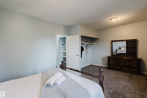 14612 121 Street, Edmonton, AB - Indoor Photo Showing Bedroom
