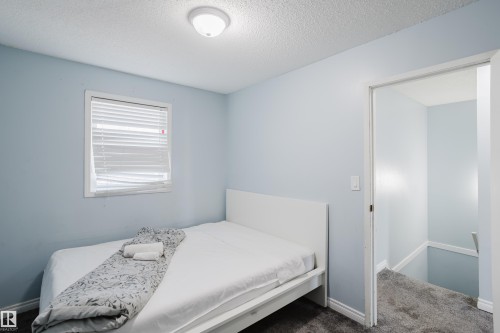 14612 121 Street, Edmonton, AB - Indoor Photo Showing Bedroom