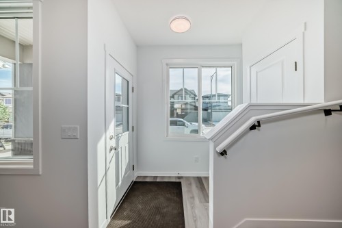 3965 Wren Loop, Edmonton, AB - Indoor Photo Showing Other Room